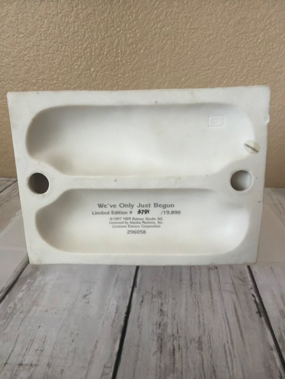 Enesco Pretty as a Picture Kim Anderson Lot of 3 Figurines + Plate - Picture 6 of 16